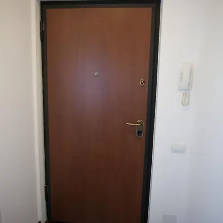 Apartment Exclusive Cosmopolitan Studio