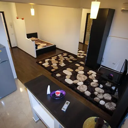 Exclusive Cosmopolitan Studio Apartment Bucharest